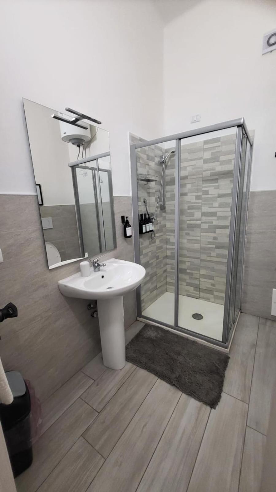Casa Manzoni Apartment Novara Luaran gambar