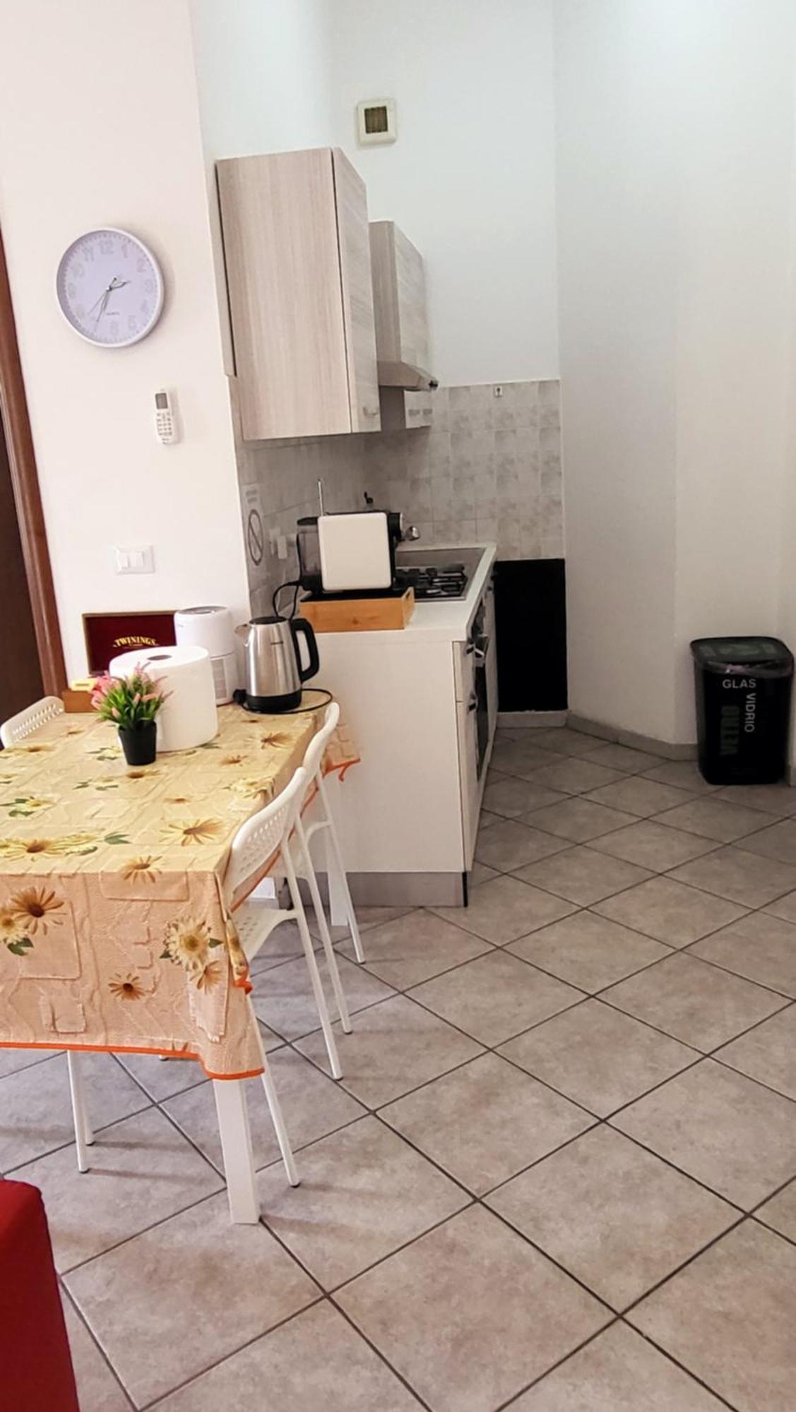 Casa Manzoni Apartment Novara Luaran gambar
